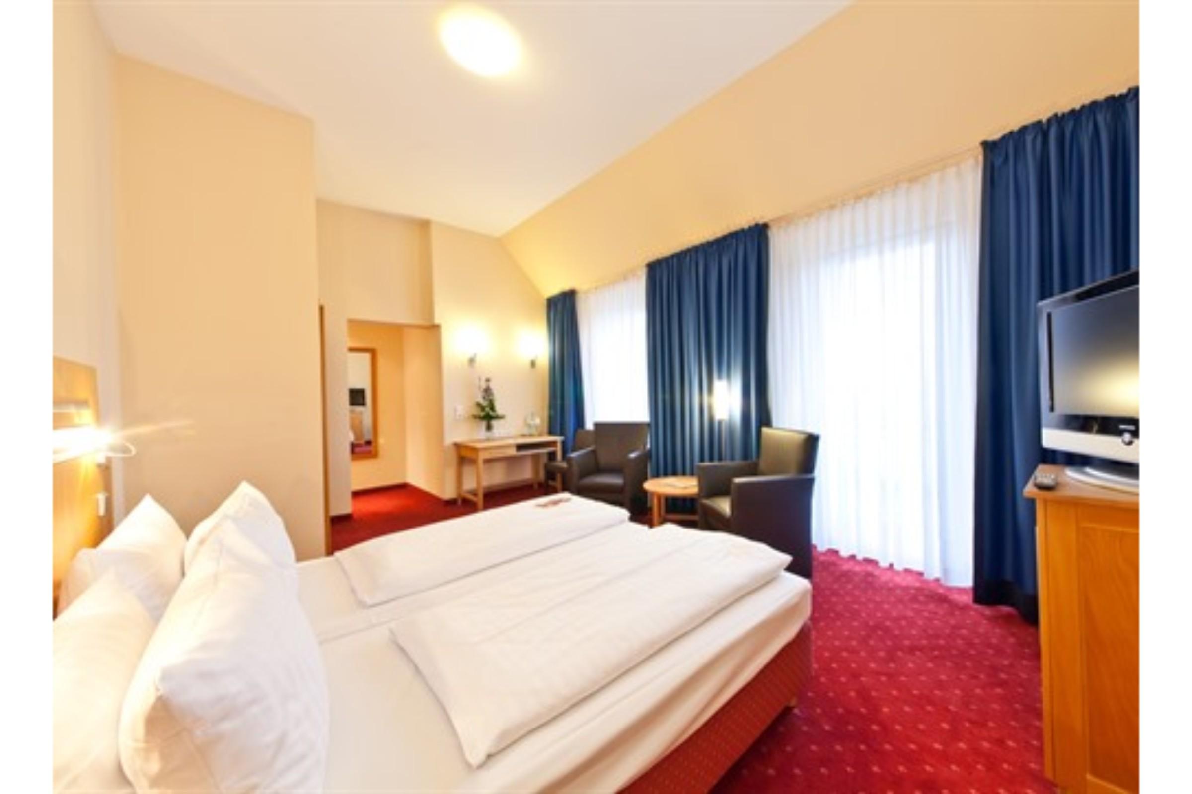 Novum Hotel Gates Berlin Charlottenburg Exterior foto